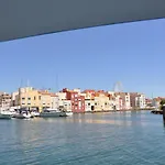 Mandana شقة *